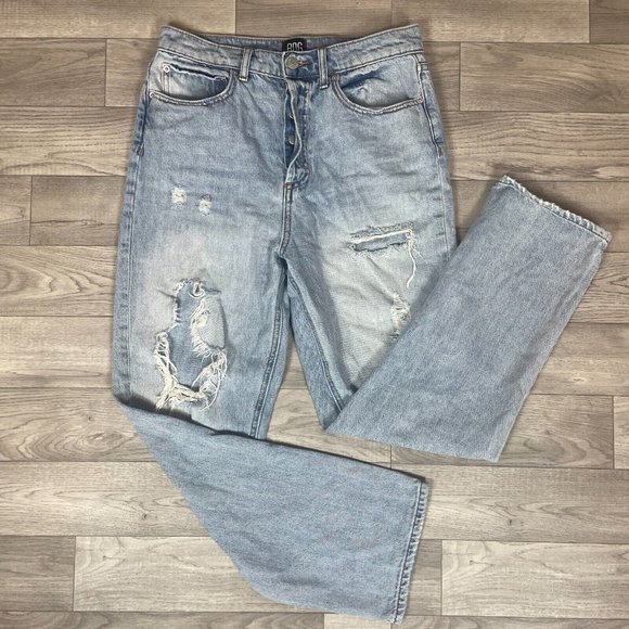 BDG Denim - BDG Urban Outfitters Ripped High Rise Relaxed Straight Jeans Light Wash sz 27